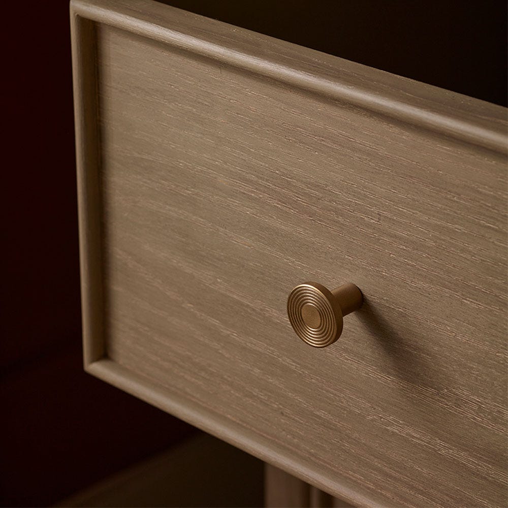 WILLOW BEDSIDE