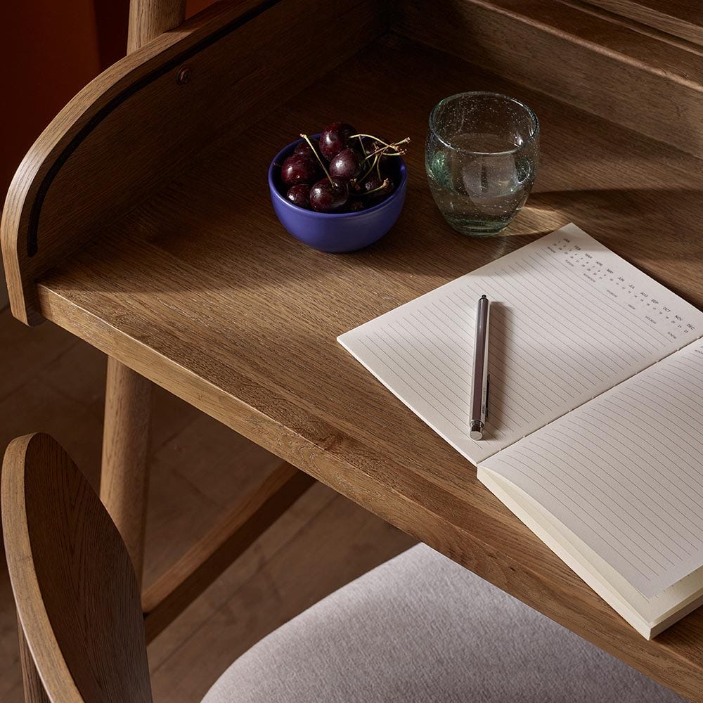 BRYON LADDER DESK