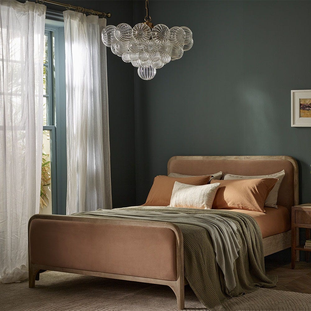 SOLACE GLASS CHANDELIER