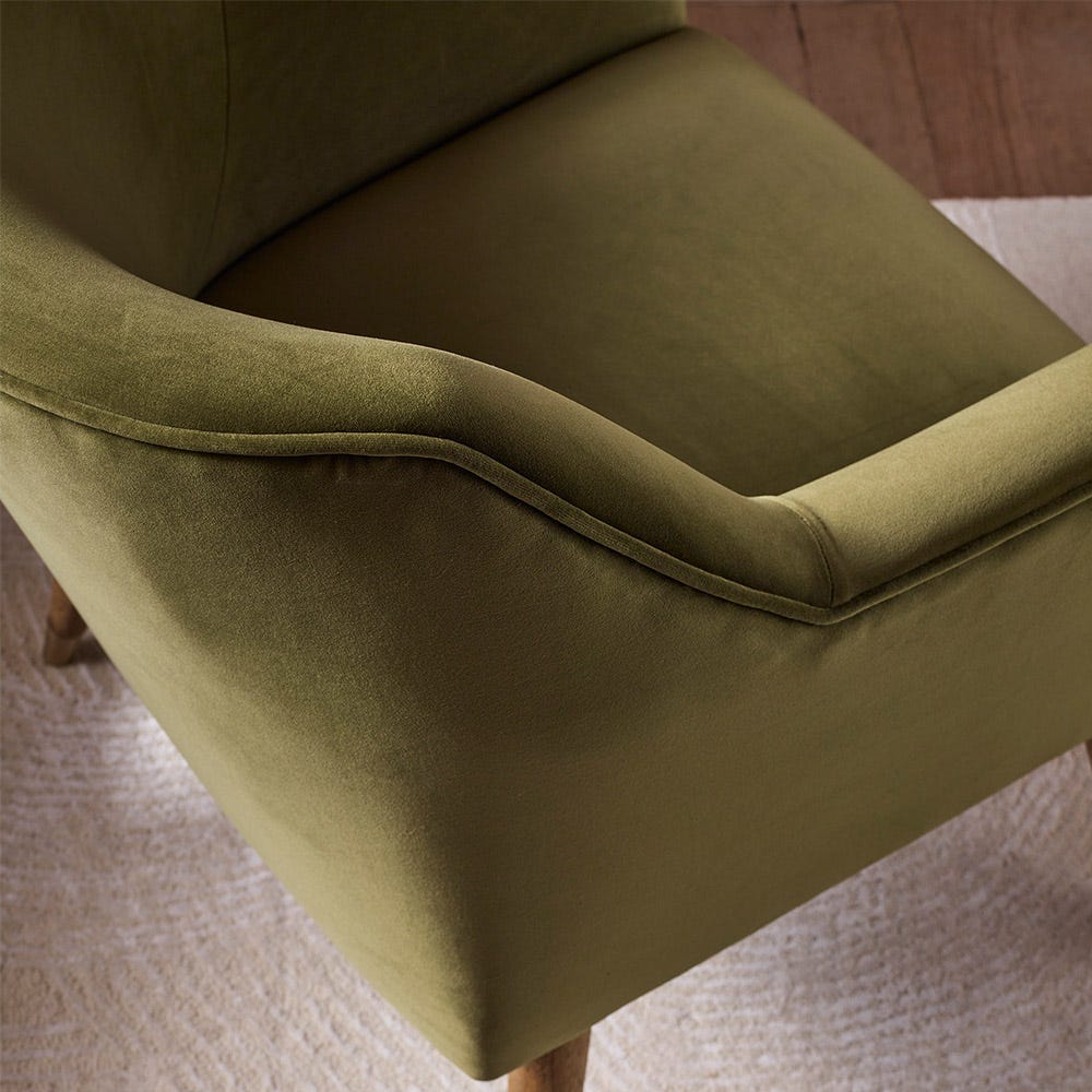 ASTORIA IN DEEP GREEN VELVET