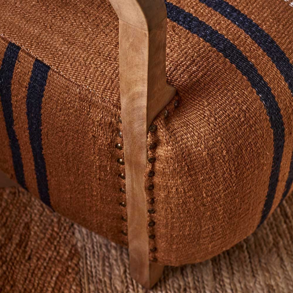 AVIATOR ARMCHAIR IN STRIPE RUG