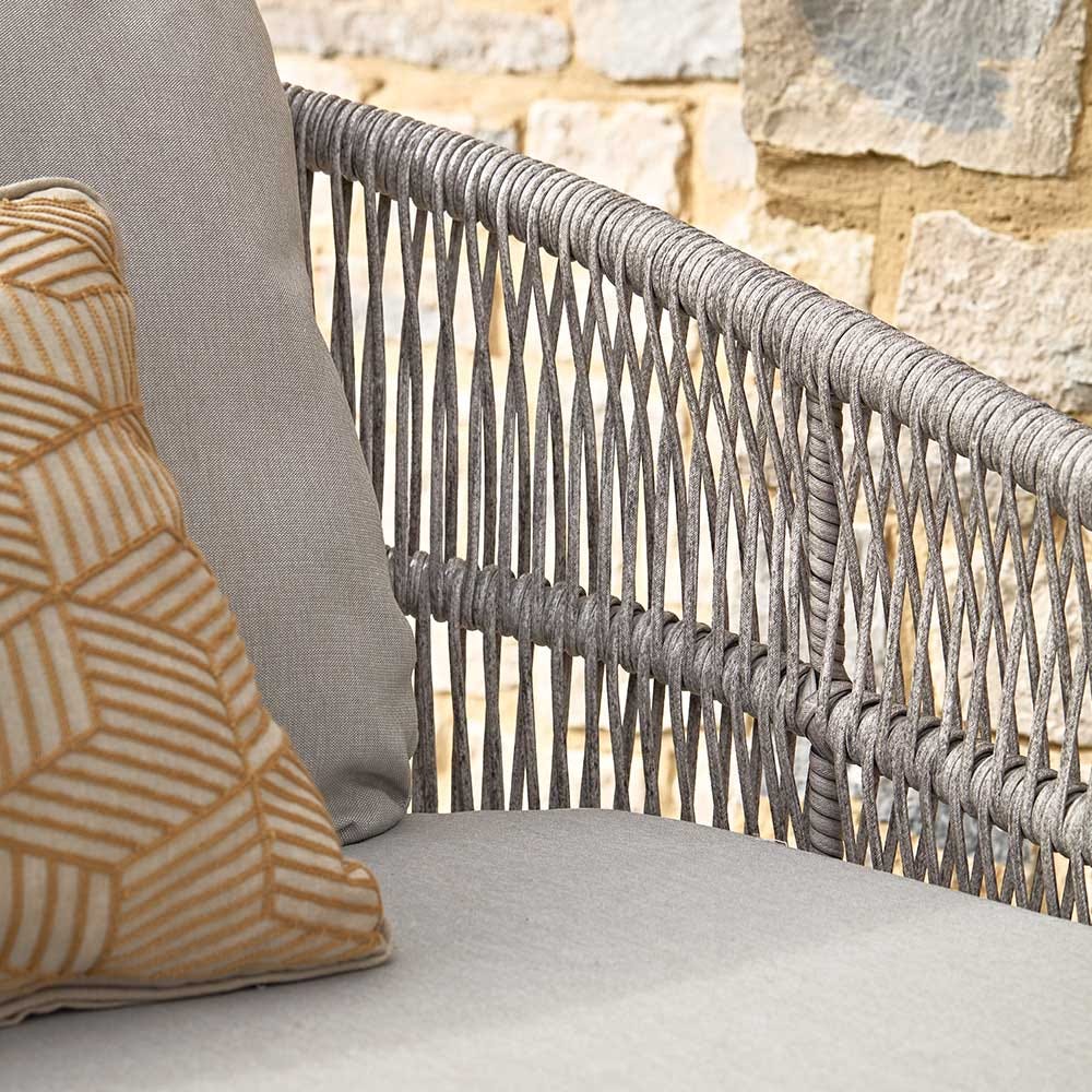 CELIA DAYBED