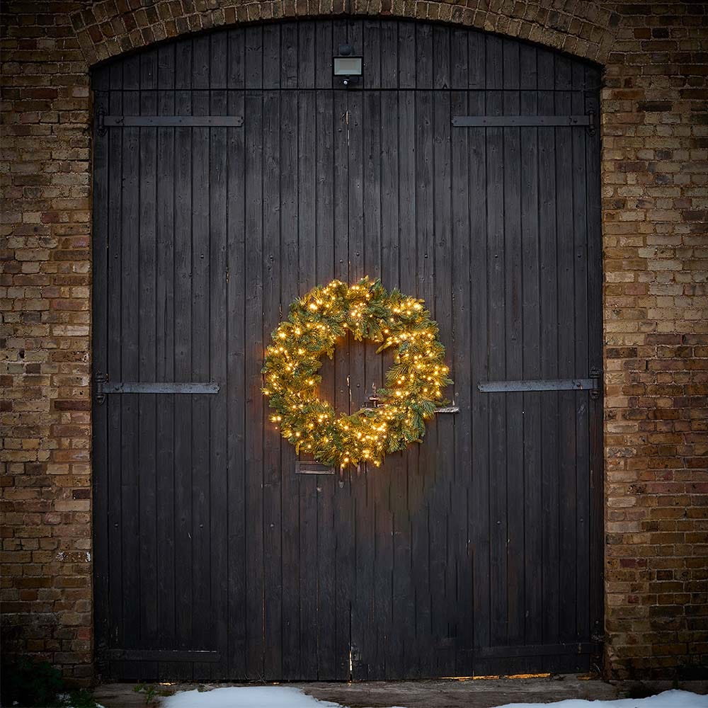 Indoor Outdoor Oversized Pre-lit Wreath - 100cm