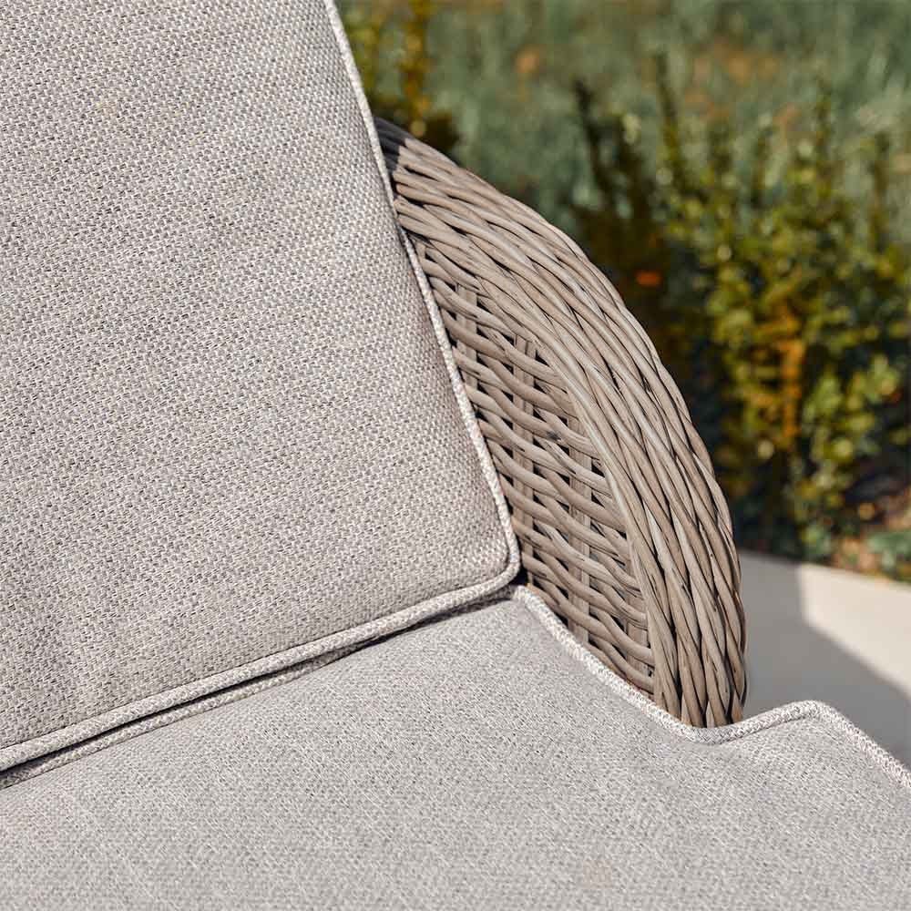 KARLA RATTAN SUNLOUNGER