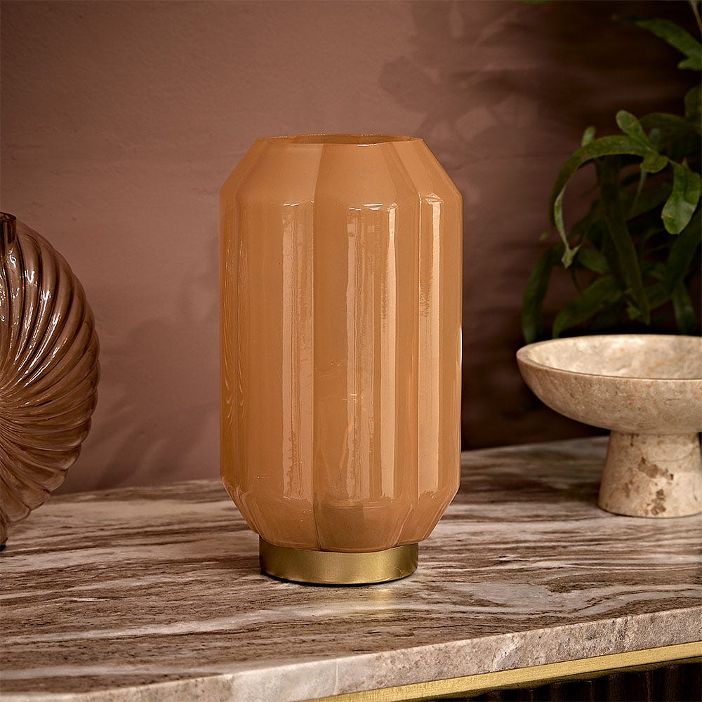 LETTY TABLE LAMP IN PEACH
