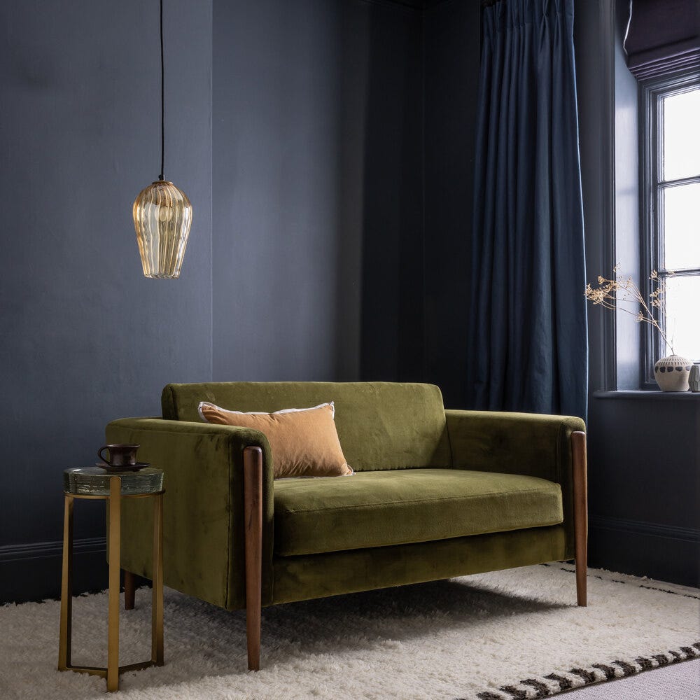 LEXINGTON LOVESEAT IN DEEP GREEN VELVET - NATURAL