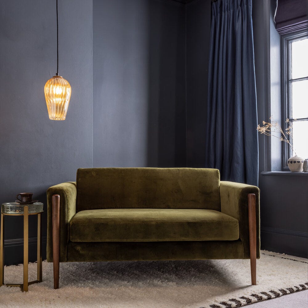 LEXINGTON LOVESEAT IN DEEP GREEN VELVET - NATURAL