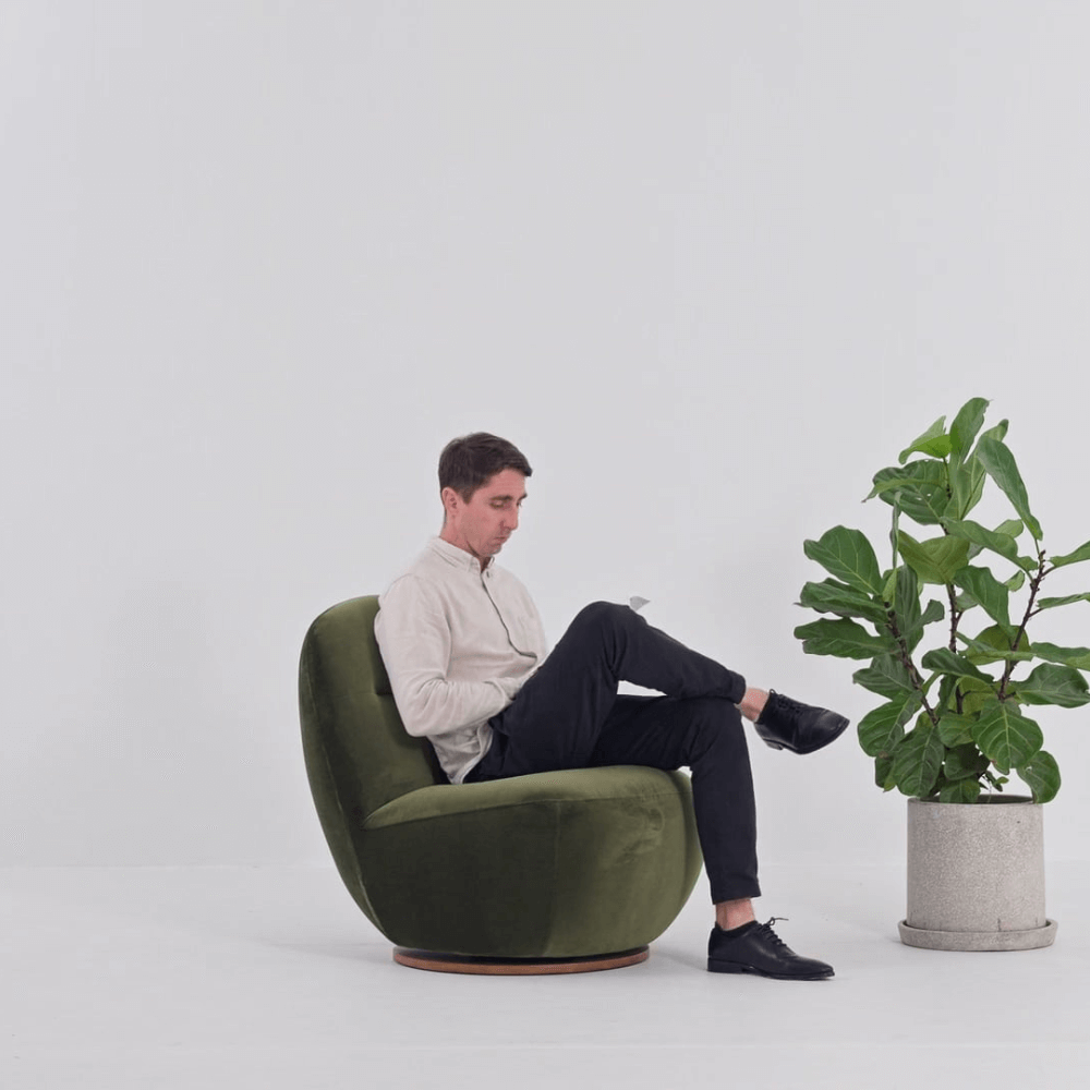 SUSIE SWIVEL CHAIR IN GREEN VELVET