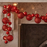Retro 2m Bauble Garland - Red