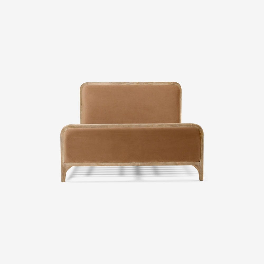 MABEL KINGSIZE BED IN NUDE VELVET